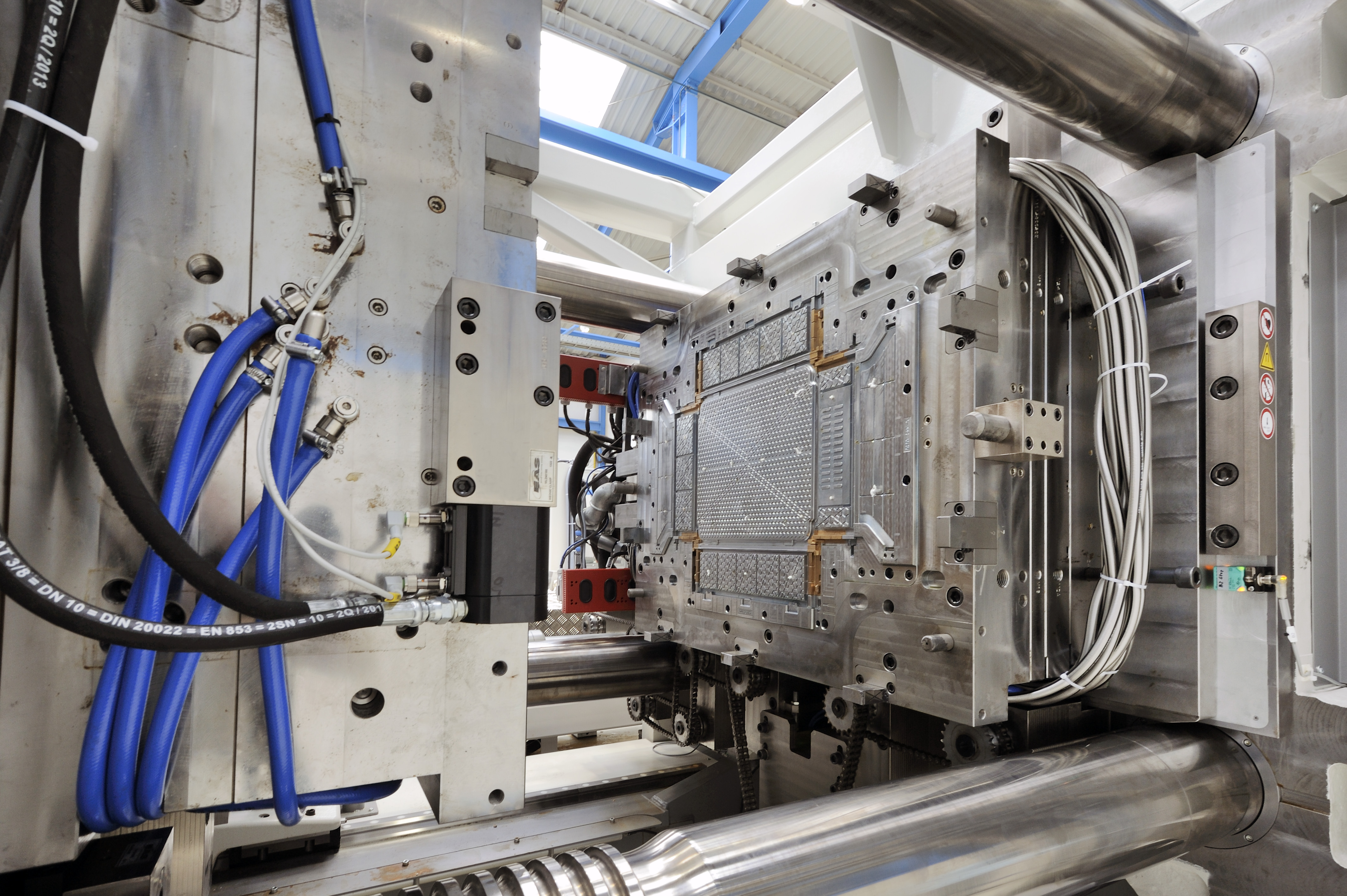 Innovatives Spritzgusswerkzeug für Kunststoffteile: Effizient und präzise mit Maxnext GmbH