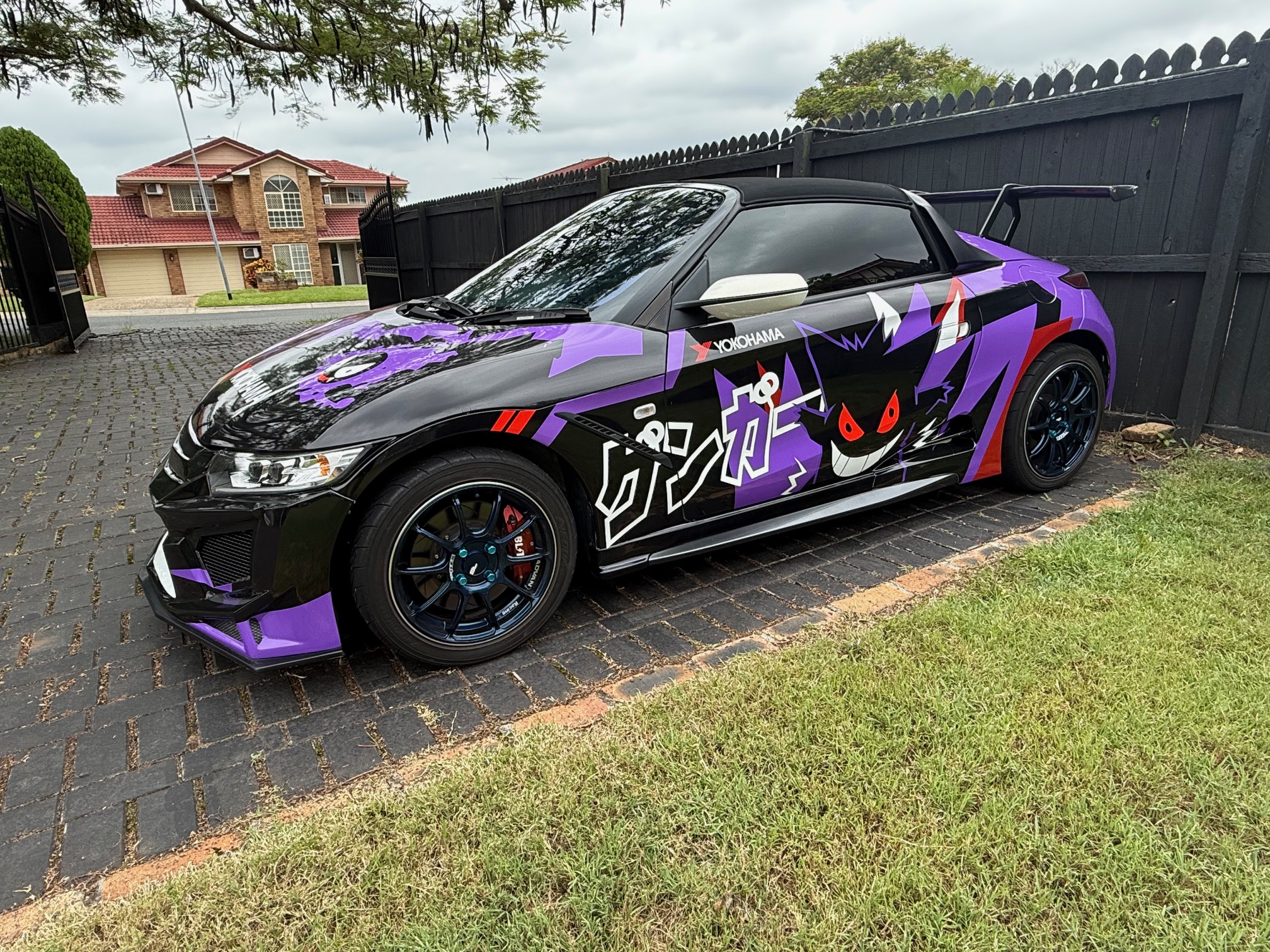 Bringen Sie Ihr Car Itasha mit personalisierter Folierung auf das nächste Level
